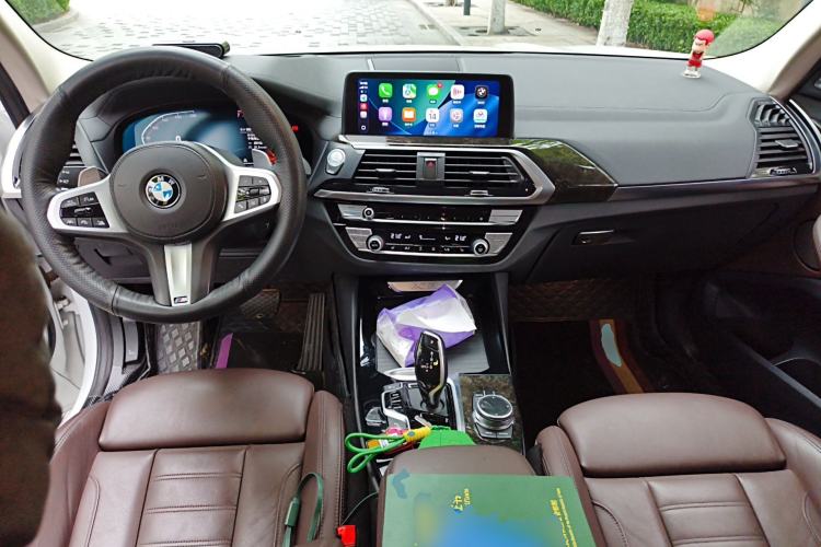 Used BMW X3 2020 xDrive30i Luxury Model with M Sport Package Center Console