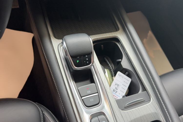 Used Chery Arrizo 8 2022 1.6T DCT Ya Gear Lever