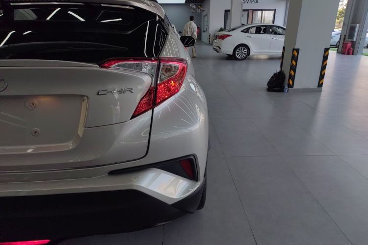Used Toyota C-HR 2020 2.0L Leading Edition