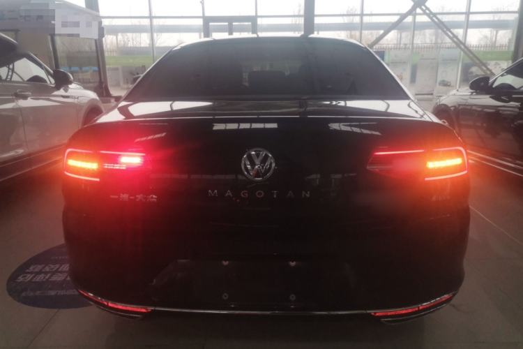 Used Volkswagen Magotan 2019 330TSI DSG Leading Model China VI Standard

