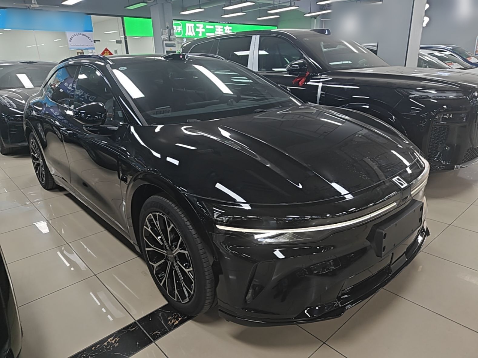 Zeekr 007GT 2026 Model Rear-Drive Max Version 103 kWh — снимка 12
