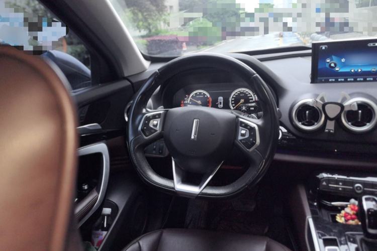 Used Wey VV7 2017 2.0T Ultra-Luxury Version Steering Wheel