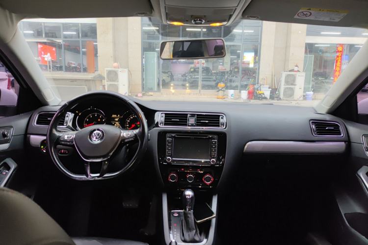 Used Volkswagen Sagitar 2017 1.6L Automatic Comfort Model