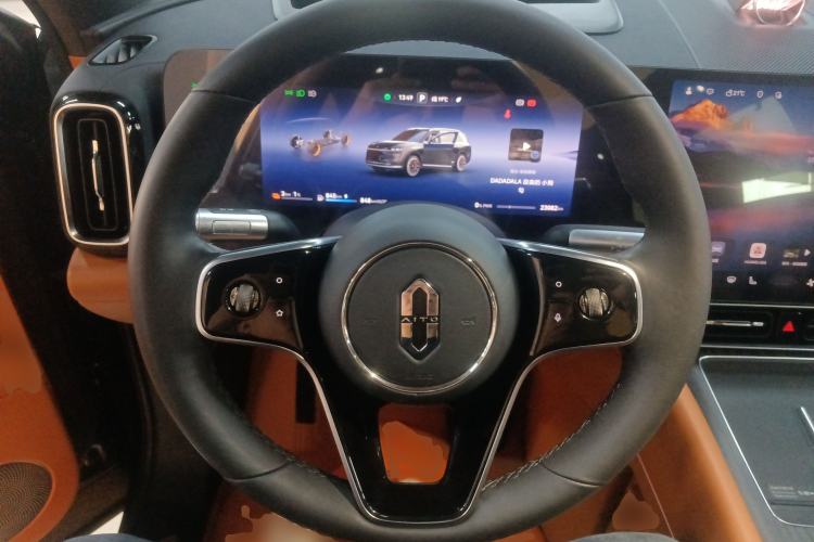 Used Hima AITO M9 2024 Range-Extended Ultra Version 42 kWh 6-Seater Model
