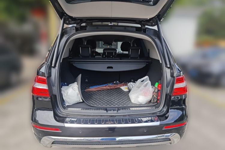 Used Mercedes-Benz M-Class 2014 ML 400 4MATIC Luxury Model