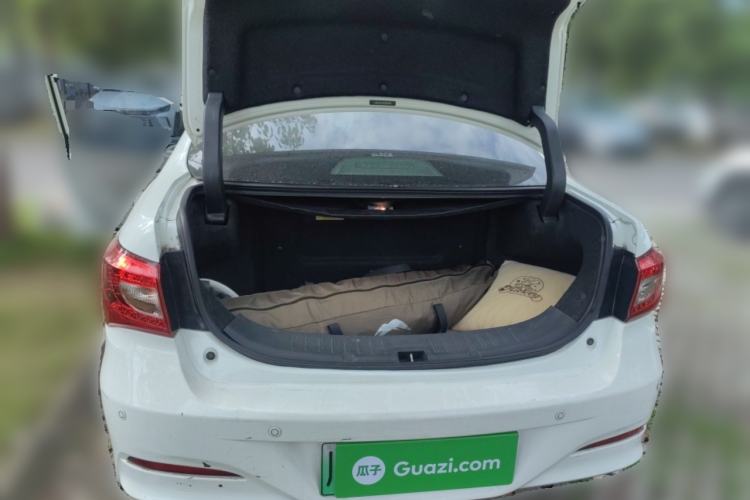 Used BYD Qin New Energy 2014 1.5T Flagship Model Trunk