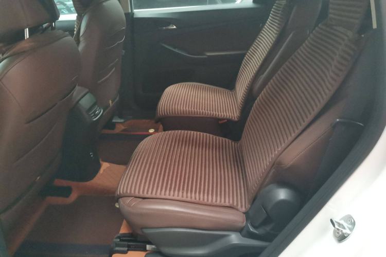 Used Buick GL6 2019 18T 6-Seater Connected Luxury Version China VI Standard