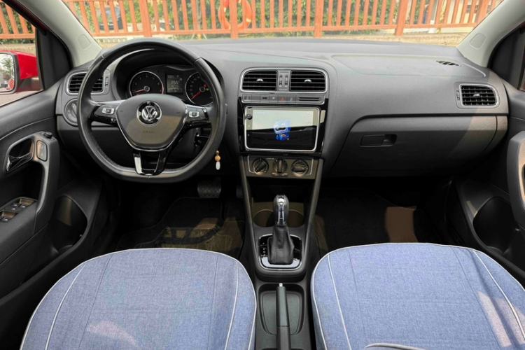 Used Volkswagen Polo 2018 1.5L Automatic Enjoyment Model Interior 11