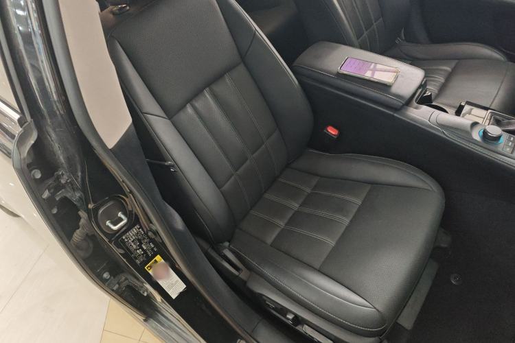 Used Lexus ES 2016 200 Midnight Special Limited Edition Right Front Seat