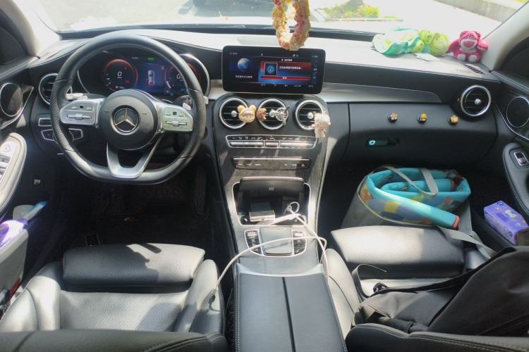 Used Mercedes-Benz C-Class 2020 Restyled C 260 L Sport Edition Center Console