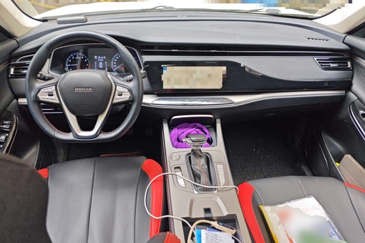 Used CHANGAN OSHAN X7 2020 1.5T Automatic Prestige Edition Center Console