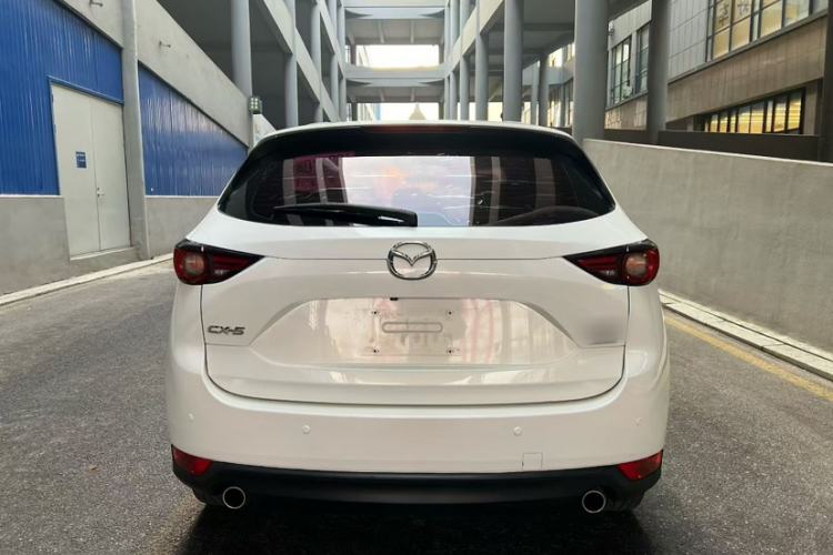 Used Mazda CX-5 2017 2.0L Automatic 2WD ZhiShang Trim China V Standard
