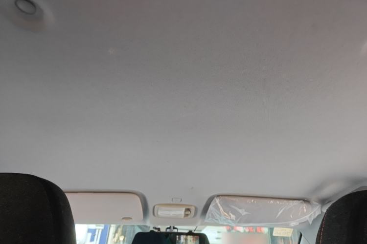 Used Chery QQ Ice Cream 2022 170km Sundae Phosphate Lithium-Ion
