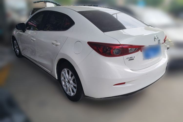 Used Mazda 3 Axela 2017 Sedan 1.5L Automatic Luxury Model Emission Standard China V
