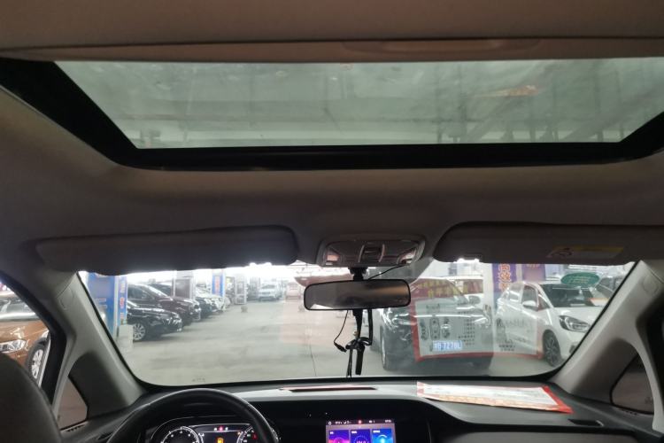 Used GAC Trumpchi M6 2019 270T DCT Luxury Edition (7-seater) China VI
