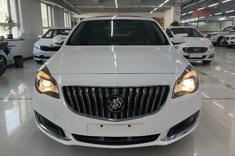 Used Buick Regal 2015 2.0L Leading Fashion Edition