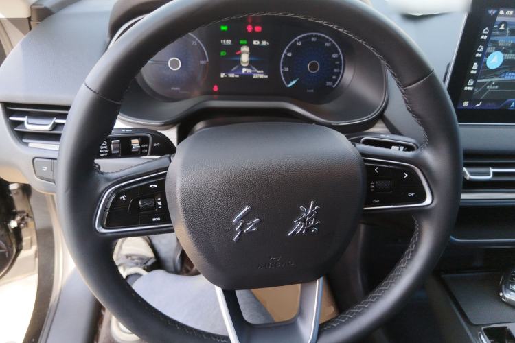 Used Hongqi E-QM5 2023 620km PLUS
