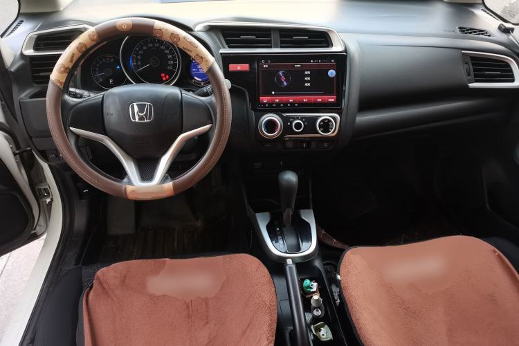 Used Honda Fit 2014 1.5L SE CVT Fashion Model
