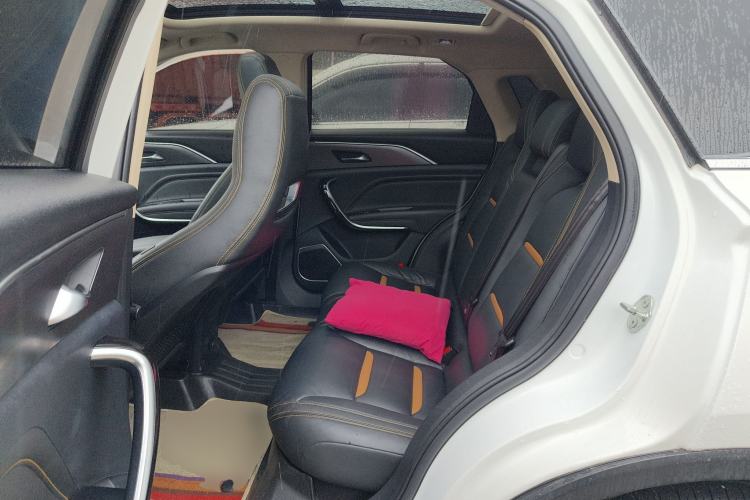 Used Bestune T77 2019 230 TID Automatic Luxury Version China VI Emission Standard