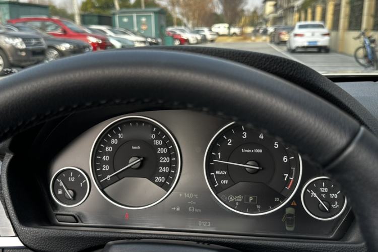 Used BMW 4 Series 2014 428i Convertible Luxury Design Package