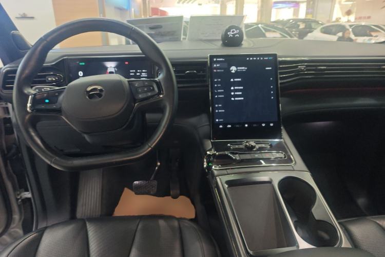Used Nio ES8 2020 415 km Signature Edition 6-Seater Version Center Console