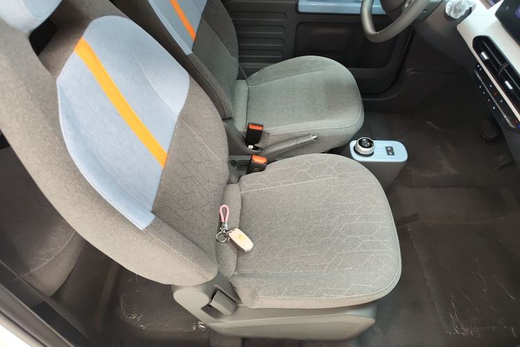 Used Geely Galaxy Panda 2024 Panda Mini 200km Endurance Bear
