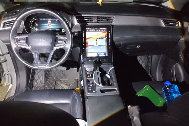 Used Roewe RX5 2020 PLUS 300TGI Automatic Ali National Trend Flagship Edition