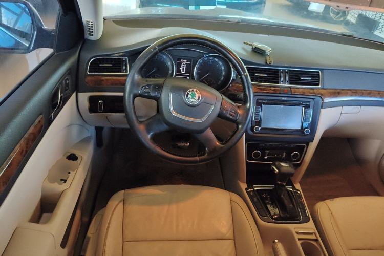 Used Skoda Superb 2012 1.8TSI Automatic Elegant Edition
