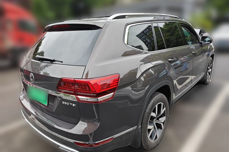 Used Volkswagen Teramont 2017 330TSI Two-Wheel-Drive Luxury Edition Rear Right 45 Deg