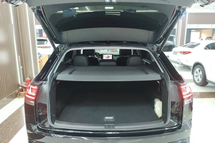 Used Volkswagen Teramont X 2024 380TSI All-Wheel Drive Longyao Edition Trunk