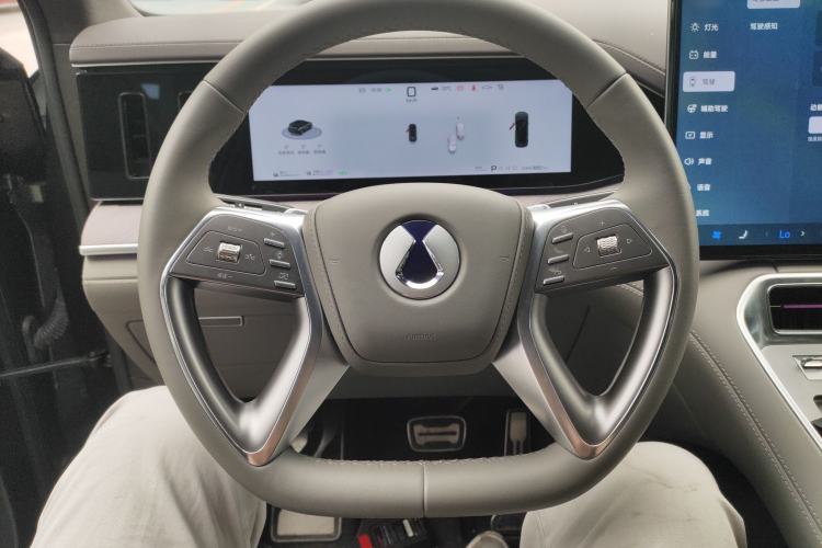 Used Denza N9 2025 Flagship Model