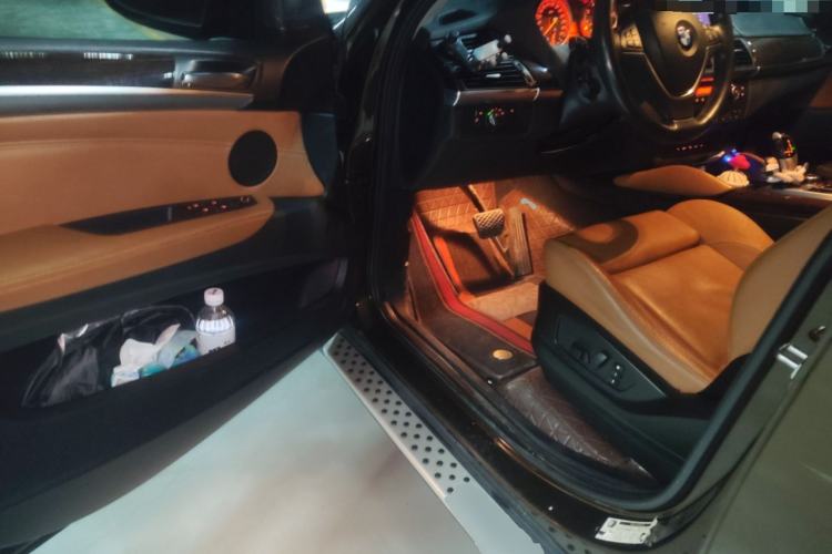 Used BMW X6 2014 xDrive35i Middle East version 5-seater