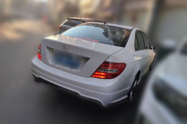 Used Mercedes-Benz C-Class 2013 C 180 Classic Grand Edition Rear Right 45 Deg