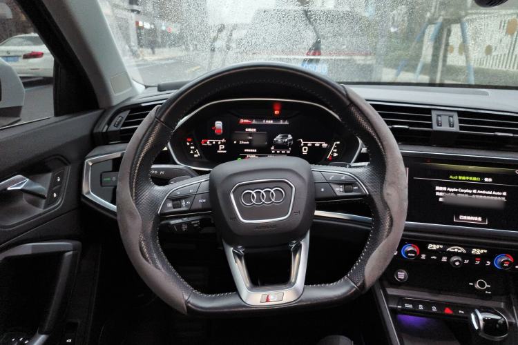 Used Audi Q3 2020 40 TFSI Fashion Dynamic Model