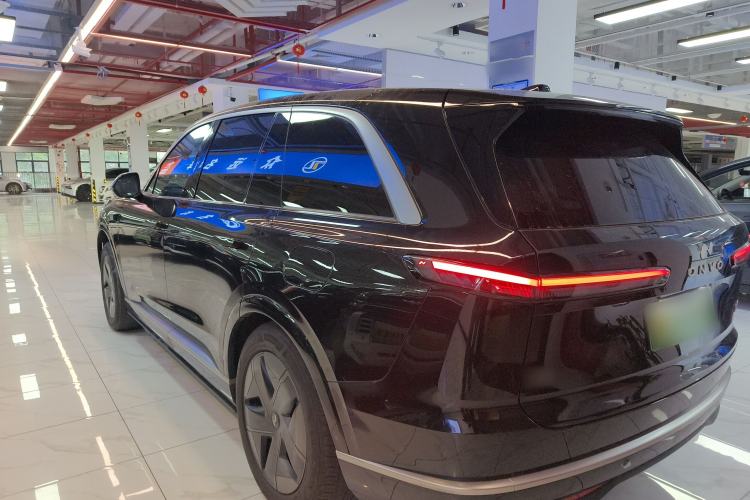 Used ONVO Luxeed L90 2025 Model—Max Six-Seater Version