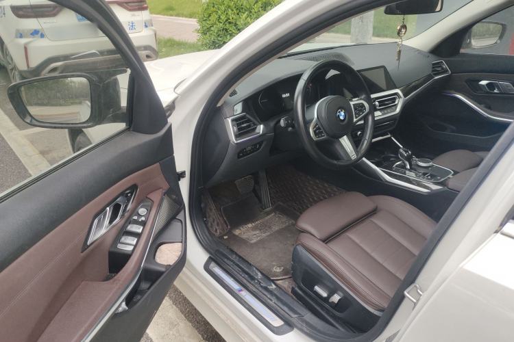 Used BMW 3 Series 2021 Restyled 325Li xDrive M Sport Package Driver Seat