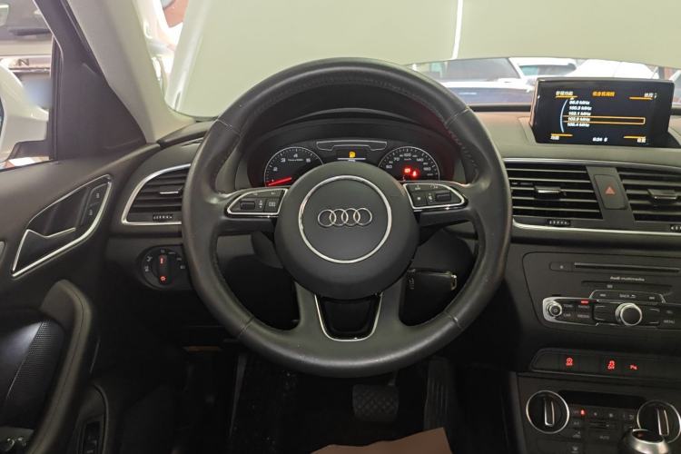 Used Audi Q3 2018 30th Anniversary Edition 30 TFSI Fashion Model
