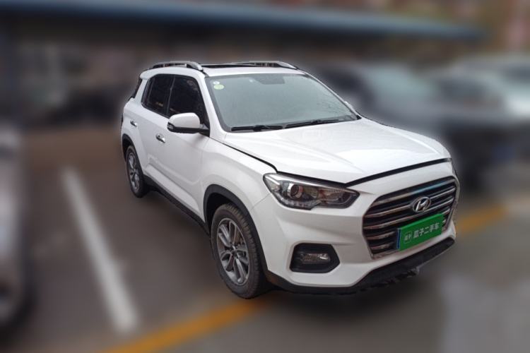 Used Hyundai ix35 2019 2.0L Automatic 2WD Zhiyong·Changxiang Edition China V Standard Front Right 45 Deg