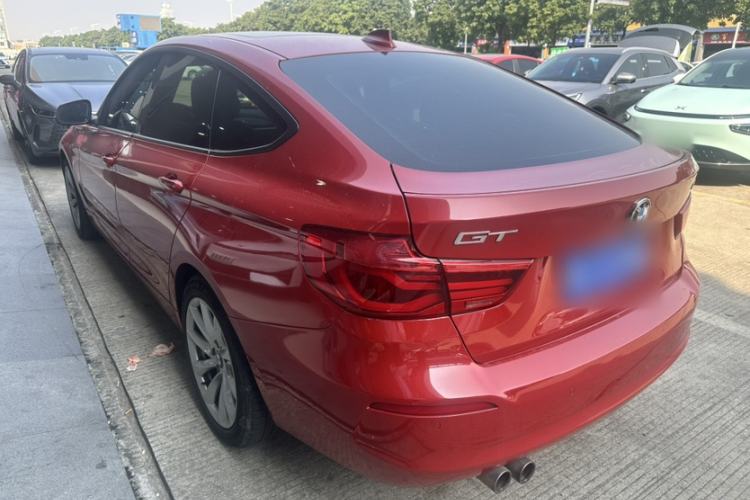 Used BMW 3 Series GT 2018 320i Sport Edition