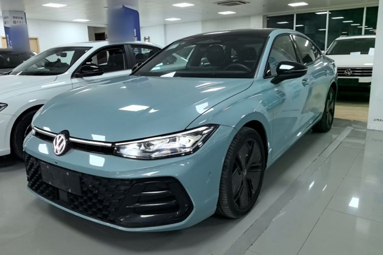 Used Volkswagen Passat 2025 Pro 380TSI Starry Dragon Luxury Edition Guazi used car, China used car export, Used car for sale, Used  cars, Cheapest cars for sale