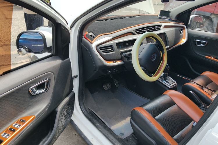 Used Geely Auto Vision X1 2017 1.3L Automatic Player Edition Driver Seat