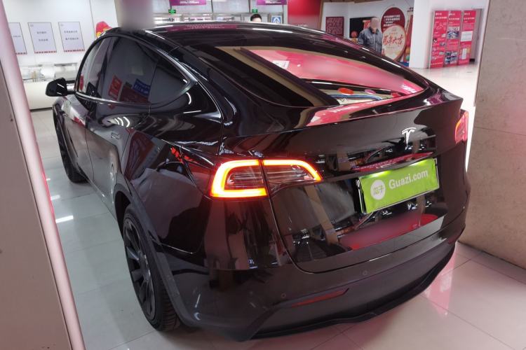 Used Tesla Model Y 2023 Rear-Wheel-Drive Version