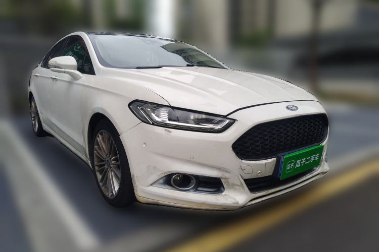 Used Ford Mondeo 2013 2.0L GTDi240 Flagship Edition Front Right 45 Deg