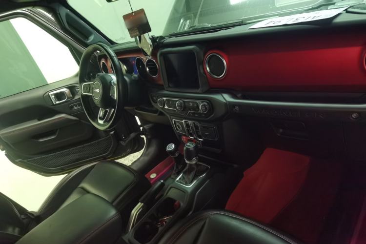 Used Jeep Wrangler 2021 2.0T Robin Hood Four-Door Edition