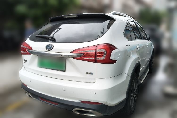 Used BYD Tang New Energy 2017 2.0T All-Wheel Drive Hyatt Model