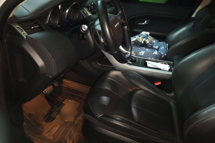 Used Land Rover Range Evoque 2016 2.0T PURE Style Edition Left Front Seat