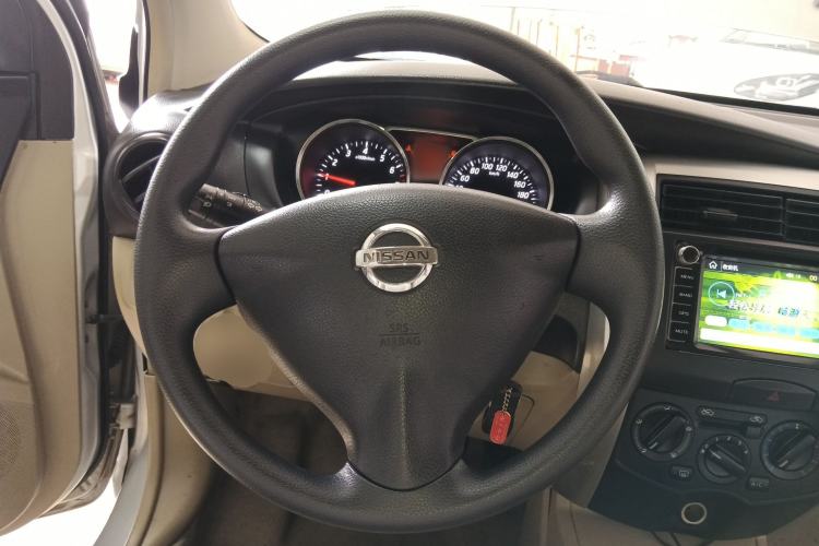 Used Nissan Livina 2015 1.6XE CVT Comfort Edition Steering Wheel