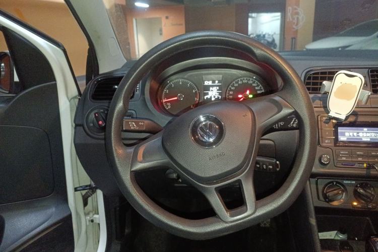 Used Volkswagen Polo 2016 1.4L Automatic Trendy Model
