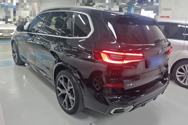 Used BMW X5 2022 Restyled xDrive 40Li M Sport Package