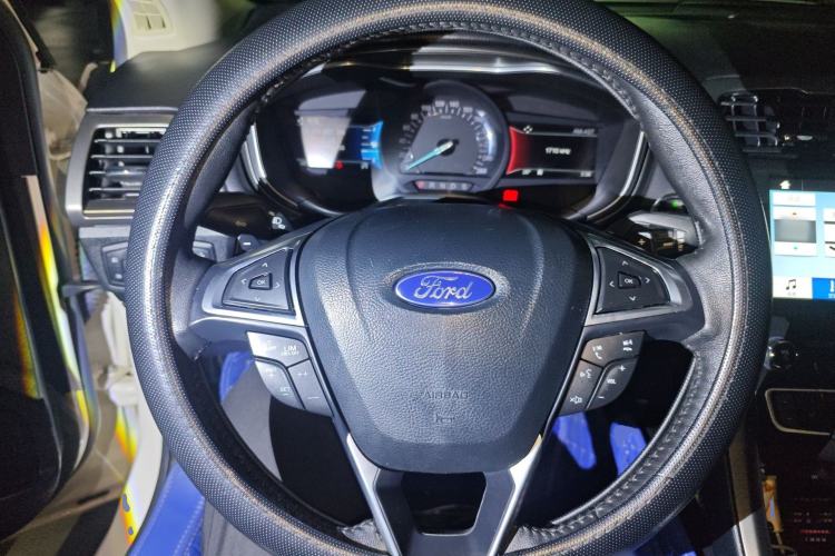 Used Ford Mondeo 2018 EcoBoost 200 Intelligent Control Luxury Model China V Standard